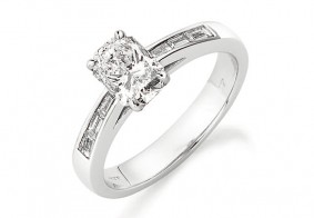 Phoenix Cut™ diamond ring set with baguette shoulder diamonds